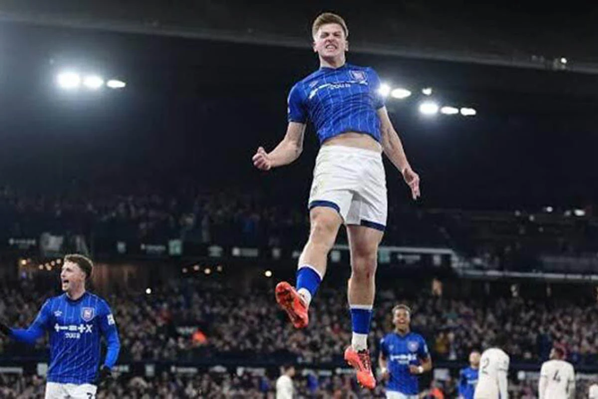 হার দিয়ে বছর শেষ করলো চেলসি